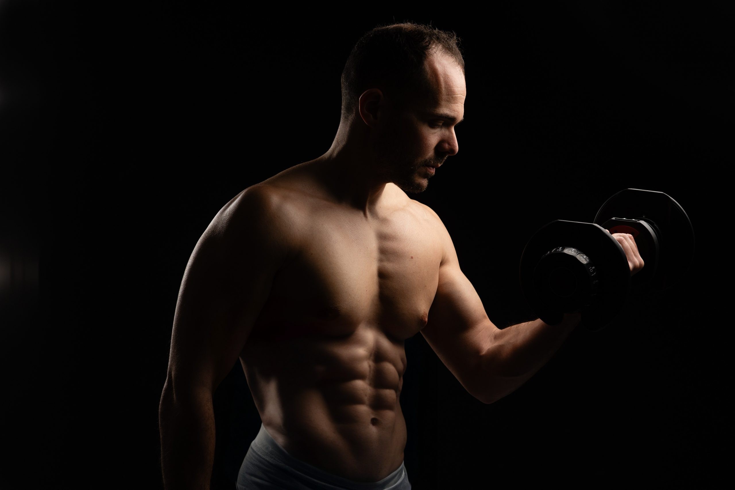 Prévenir les douleurs articulaires grâce au renforcement musculaire